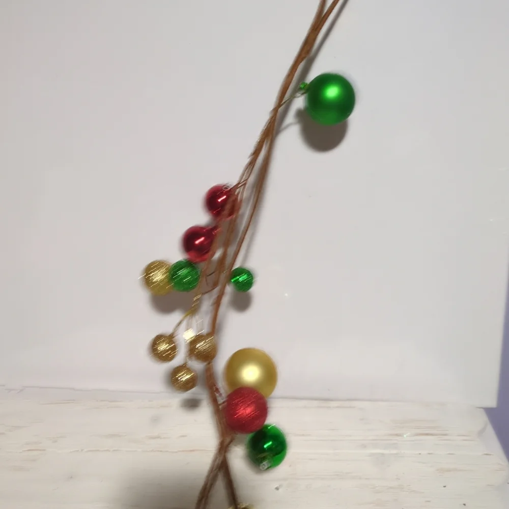 Holiday Ornament Garland - Red, Green, Gold